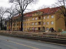 «Танковый дом».