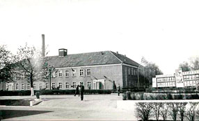 Казарма 10 отб, с 1968 г. казарма 133 омсб.