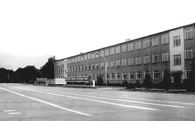 Казарма танковых батальонов.