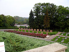 Новый участок, на котором впоследствии проводились захоронения.