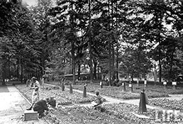 Захоронение советских воинов в Берлине.