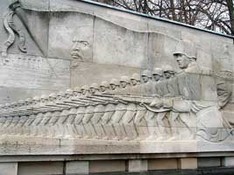 Барельеф на одном из саркофагов.