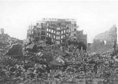 Универмаг Карштадт на Гамбургер штрассе, район Бармбек.