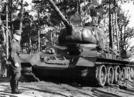 Сейчас гв. подполковник Алексеев А. Н. даст команду «Заводи!».