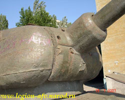 Маска пушки танка из Саратова.