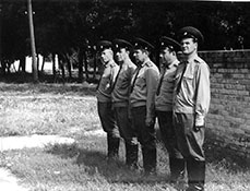 Офицеры 73 отб. Второй справа – В. Н. Прус.